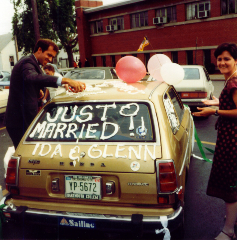 decorated car for glen & ida mercer 5-82